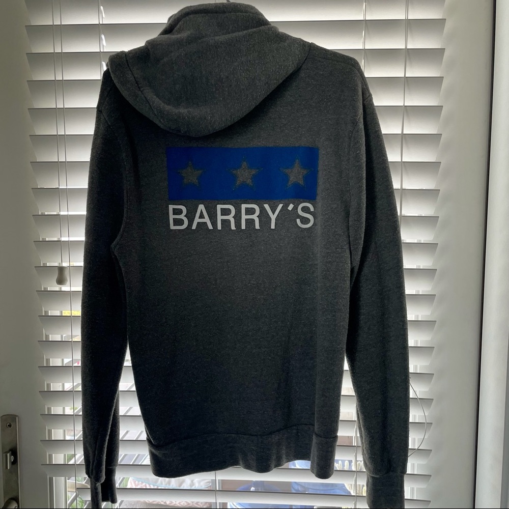 Men’s M, Barry’s Bootcamp Hoodie